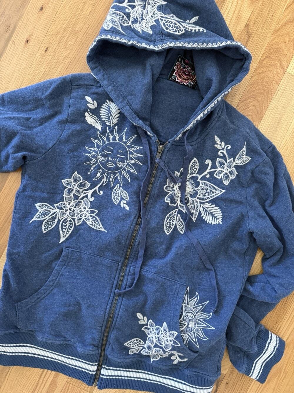 Johnny Was Navy Blue Embroidered Top ADDISON RIB DETAIL ZIPUP SWEATSHIRT